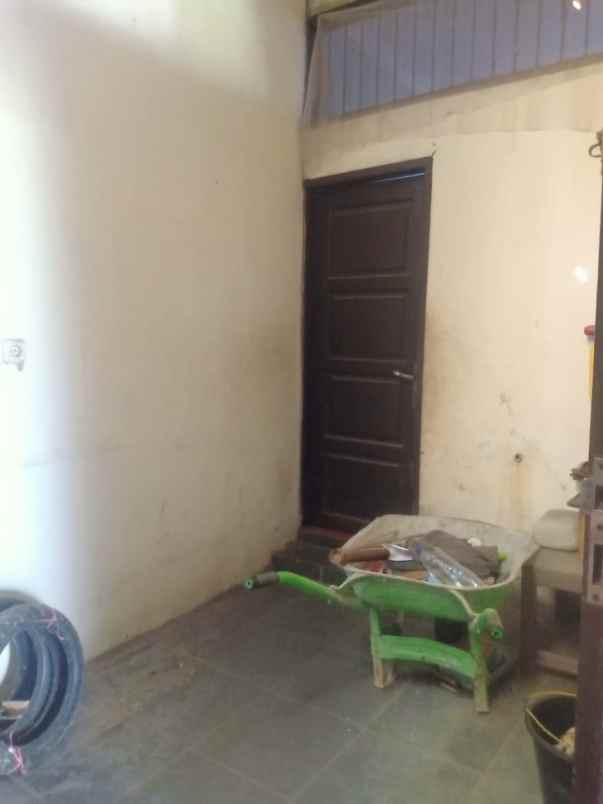 dijual rumah dijual rumah di jl simpati