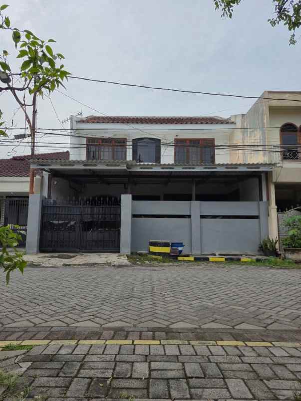 dijual rumah dukuh kupang timur dukuh pakis