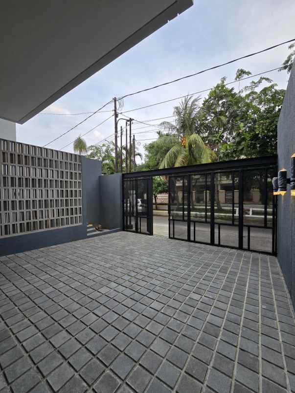 dijual rumah duren sawit jaktim