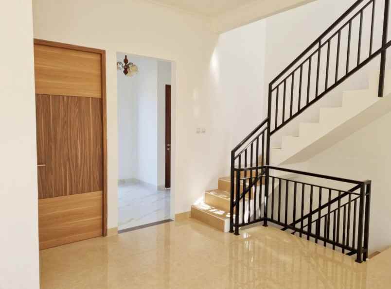 dijual rumah duren tiga kali bata