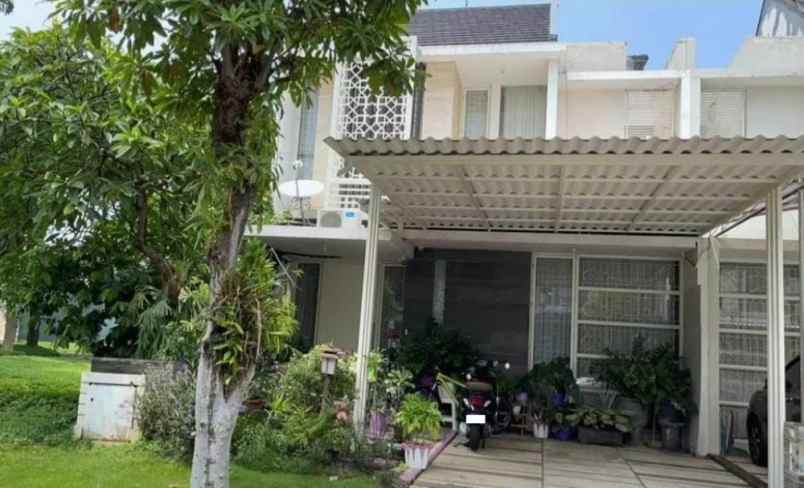 dijual rumah east coast park