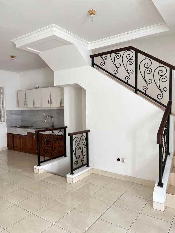 dijual rumah gading grande kelapa gading