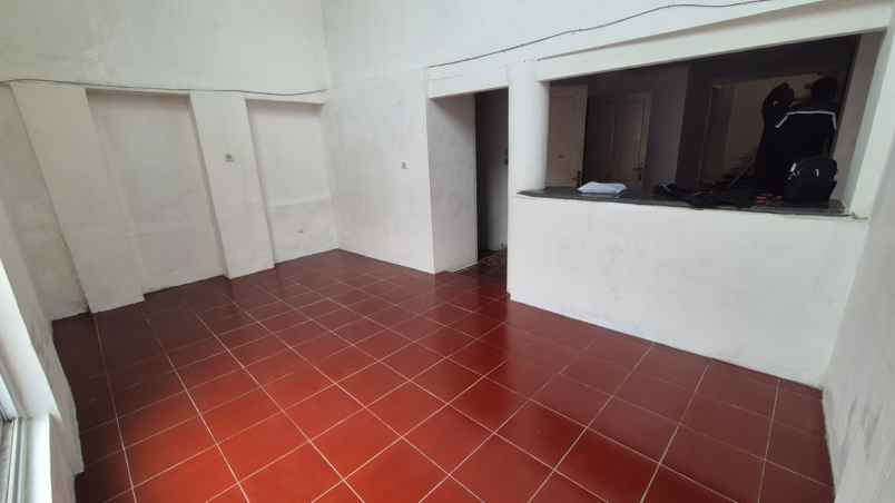 dijual rumah gading griya residence