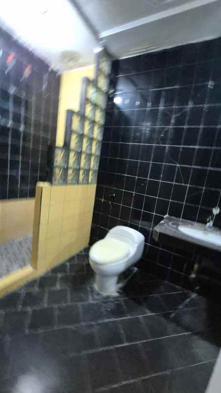 dijual rumah gading griya residence