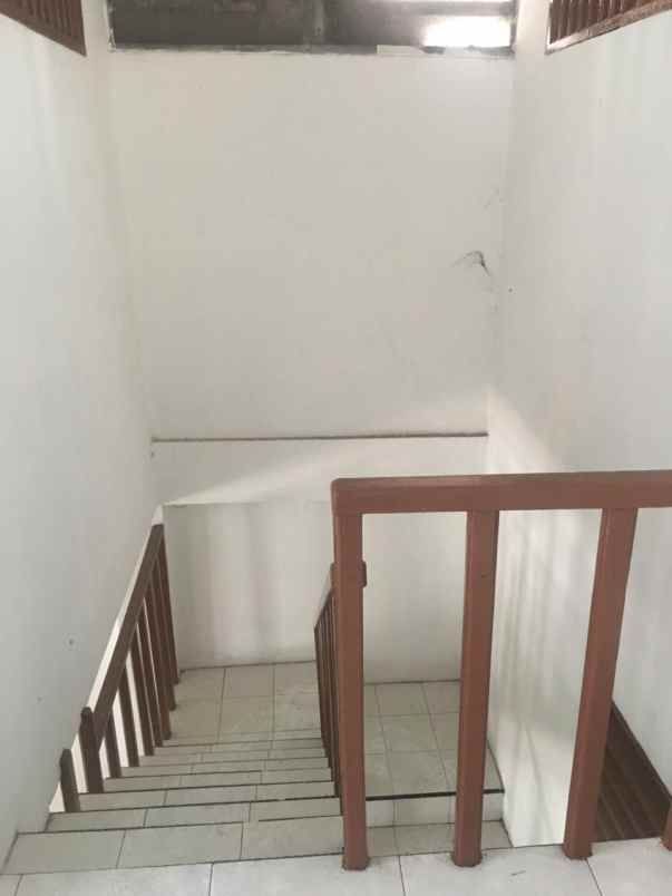 dijual rumah gading pratama