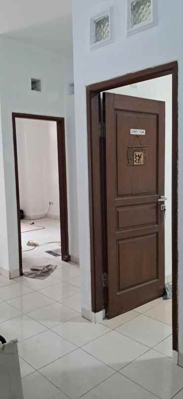 dijual rumah galaxy