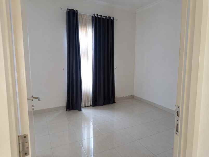 dijual rumah gdc sukmajaya depok