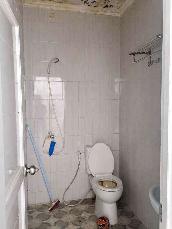 dijual rumah gdc sukmajaya depok