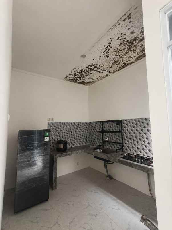 dijual rumah gdc sukmajaya depok