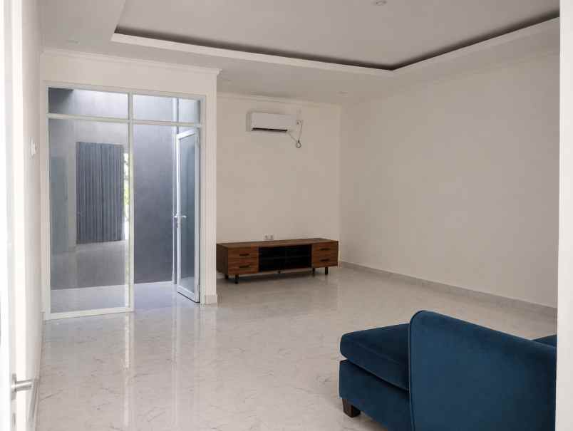 dijual rumah gdc sukmajaya depok