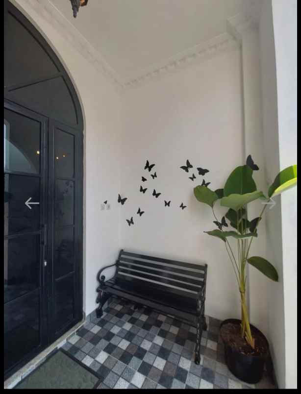 dijual rumah gegerkalong