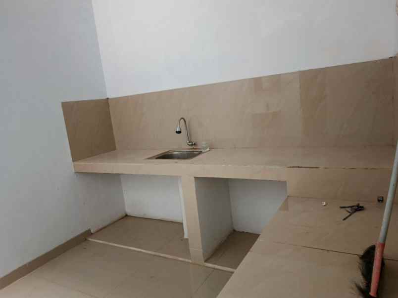 dijual rumah gg nangka