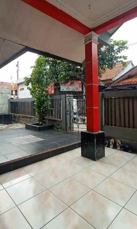 dijual rumah gg sukarata