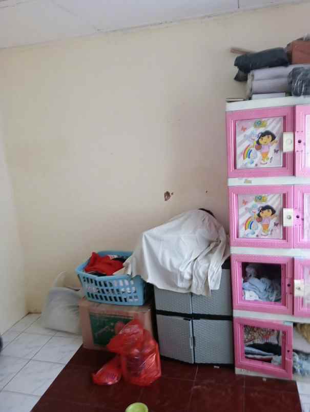 dijual rumah gg sukasari