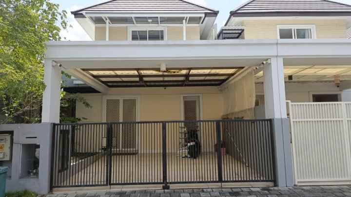 dijual rumah graha natura