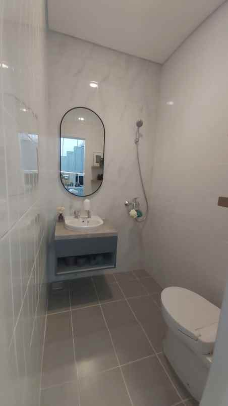 dijual rumah grand duta city