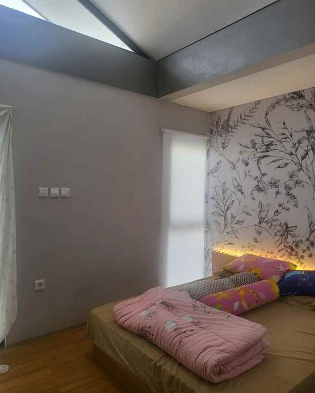 dijual rumah grand wisata cluster o2