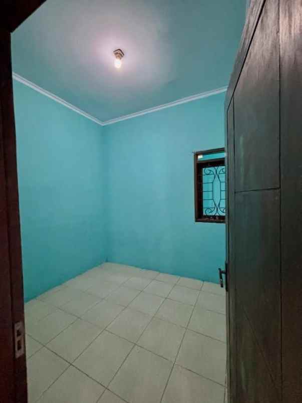 dijual rumah griya saluyu