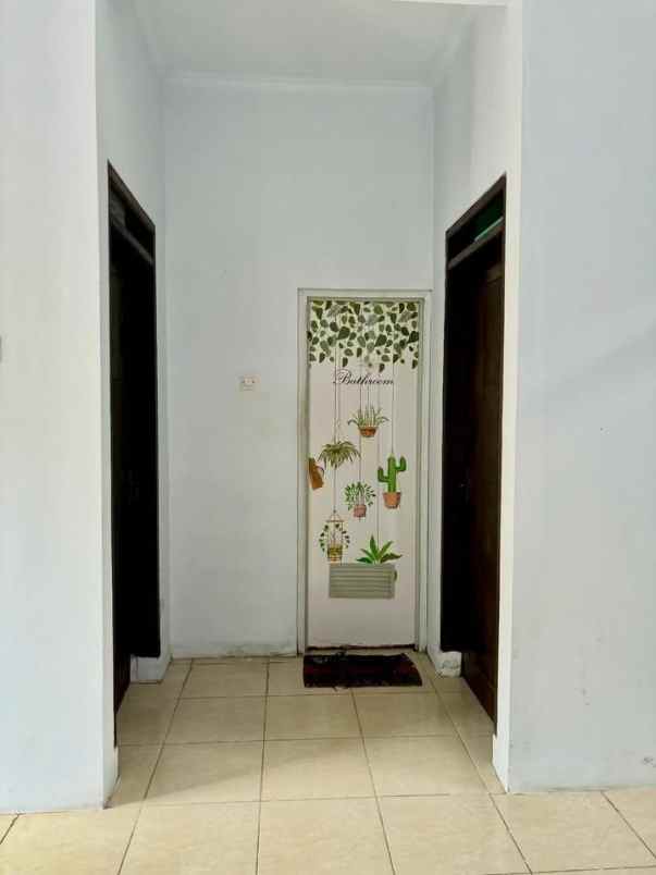 dijual rumah griya saluyu