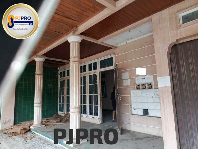 dijual rumah harapan indah