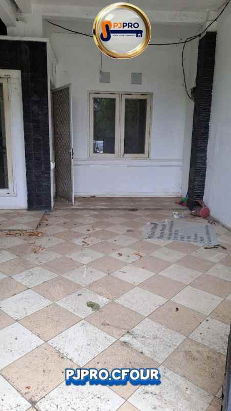 dijual rumah harapan indah cluster