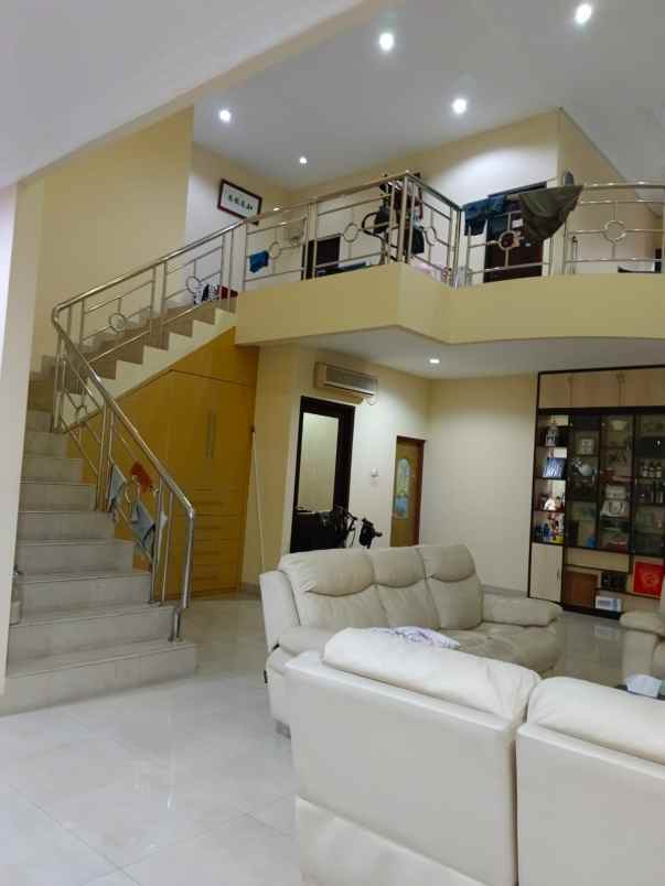 dijual rumah harapan indah regency bekasi
