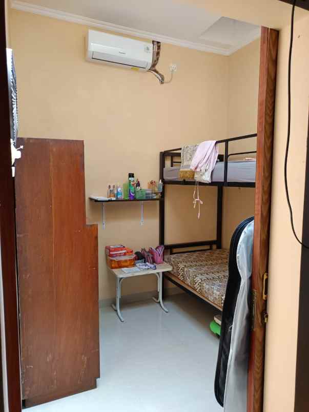 dijual rumah hook di perum pesona ciseureuh purwakarta