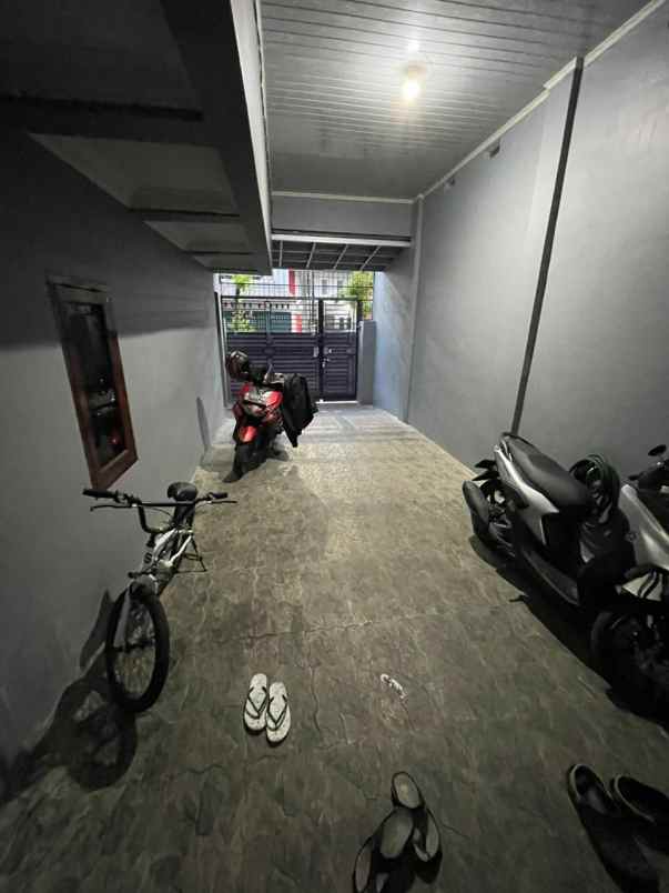 dijual rumah jalan bina husada sunter