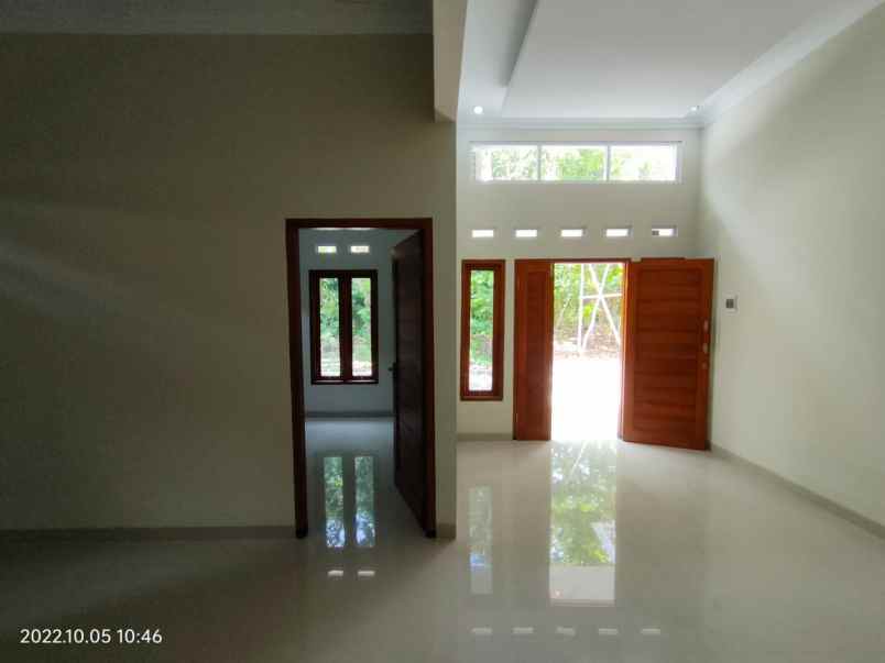 dijual rumah jalan karangjati
