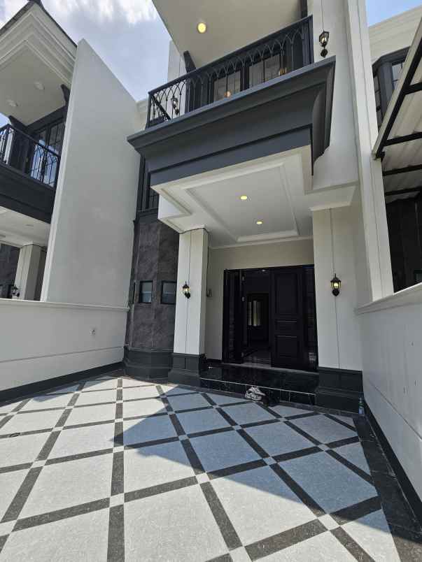 dijual rumah jalan kavling iip