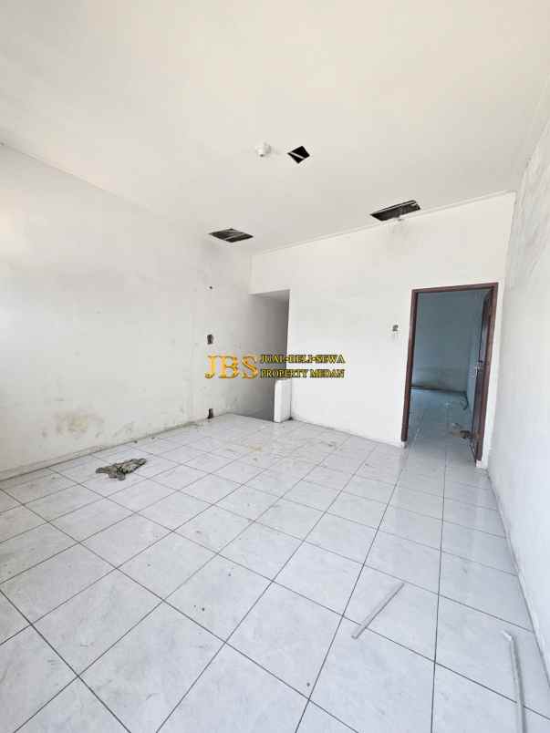 dijual rumah jalan kl yos sudarso