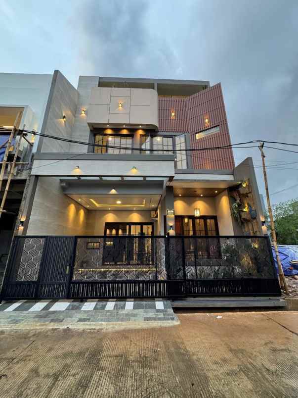 dijual rumah jalan raya pondok cabe