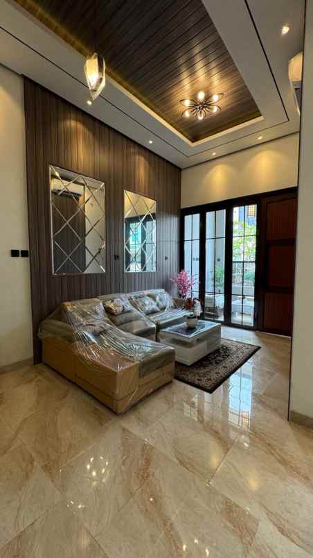 dijual rumah jalan raya pondok cabe