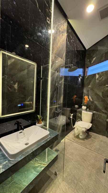 dijual rumah jalan raya pondok cabe