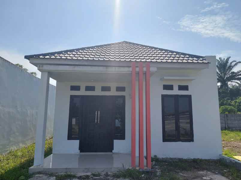 dijual rumah jalan singgalang pekanbaru