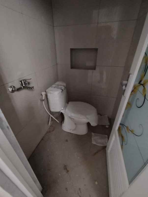 dijual rumah jalan sukabirus