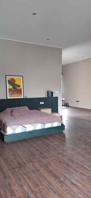 dijual rumah jalan umalas