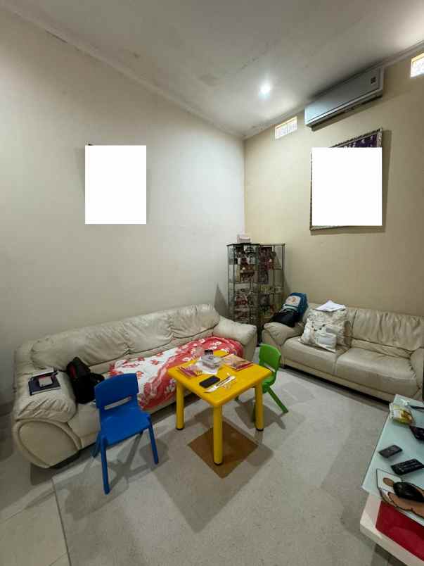 dijual rumah janur kuning residence