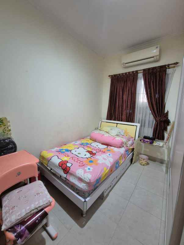 dijual rumah janur kuning residence