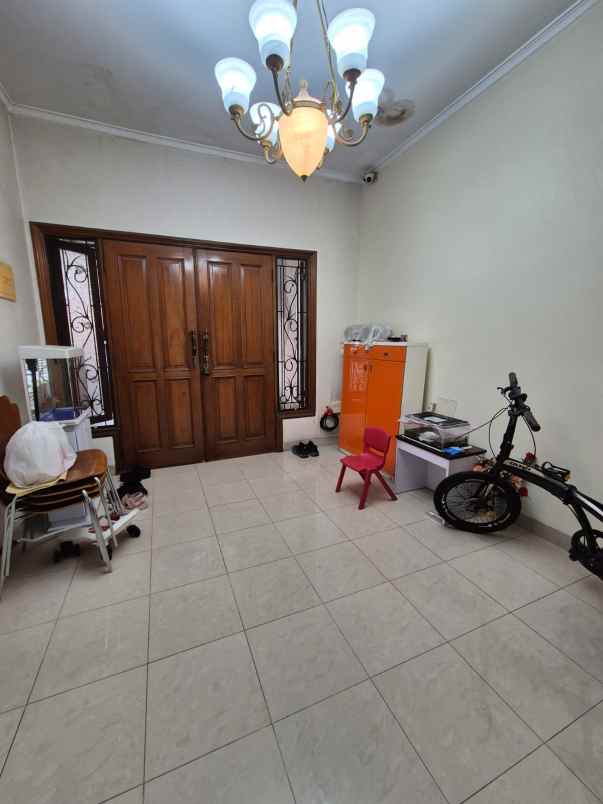 dijual rumah janur kuning residence