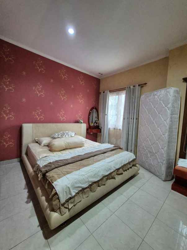 dijual rumah janur kuning residence