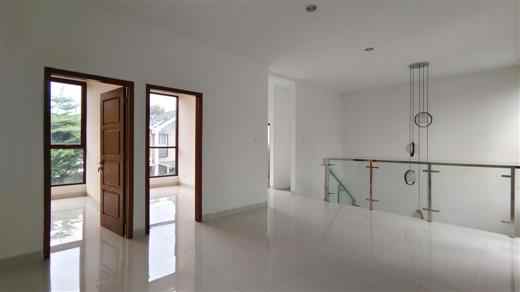 dijual rumah jati waringin pondok gede