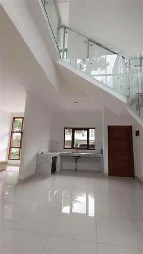 dijual rumah jati waringin pondok gede