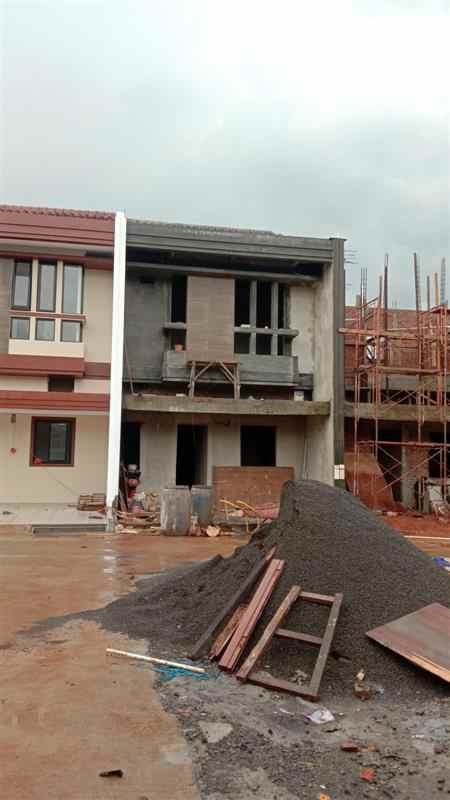 dijual rumah jati waringin pondok gede