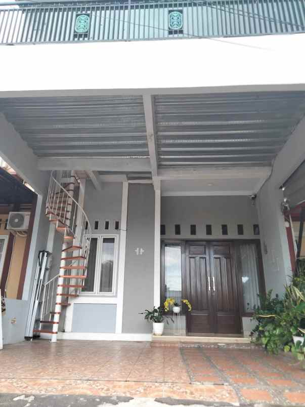 dijual rumah jatiasih bekasi