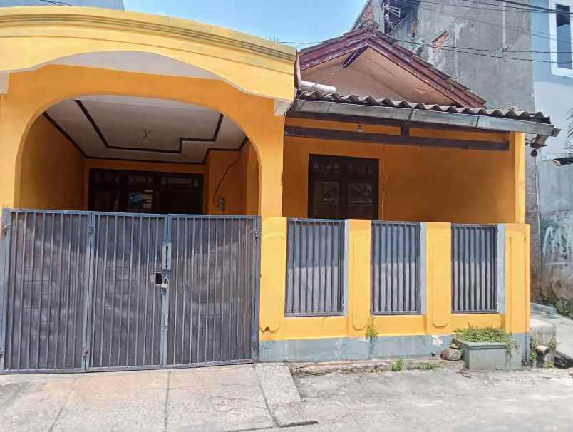 dijual rumah jatisampurna bekasi