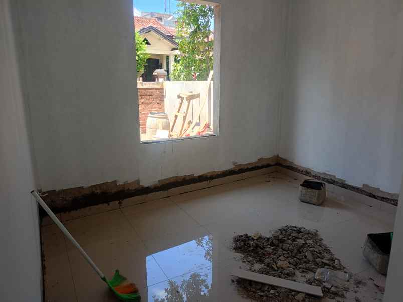 dijual rumah jl ah nasution