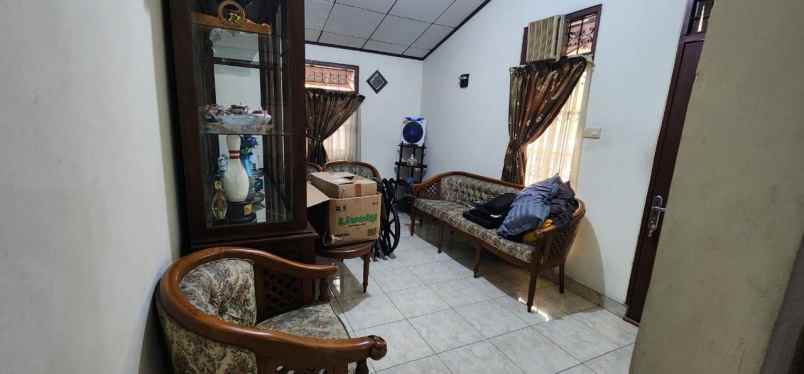 dijual rumah jl bangau