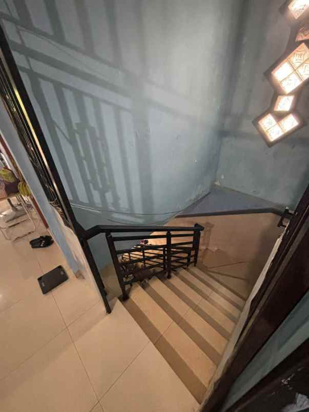 dijual rumah jl btn hartaco indah