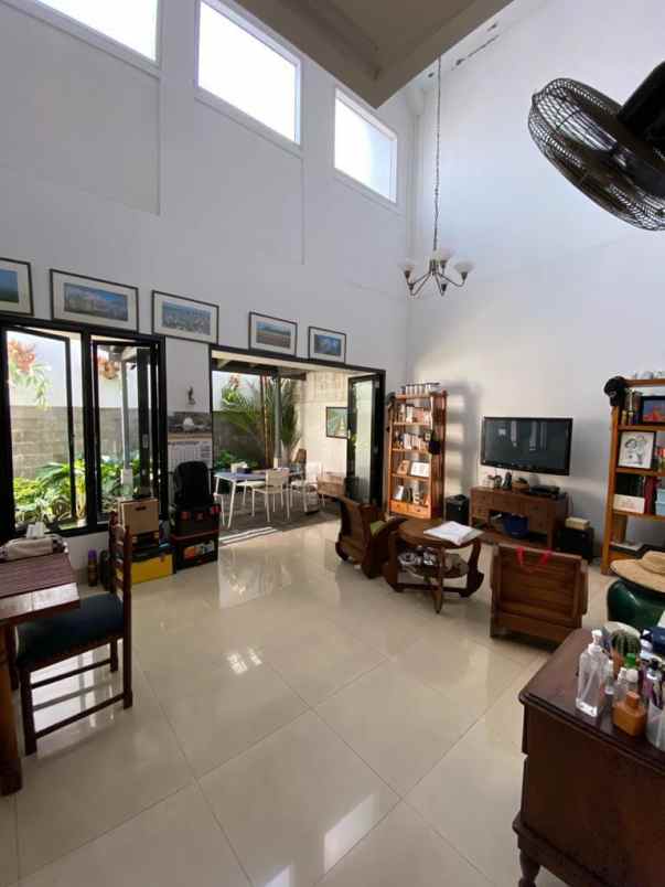 dijual rumah jl cilandak dalam cilandak